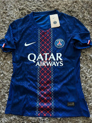 Paris Home Jersey 2025/26